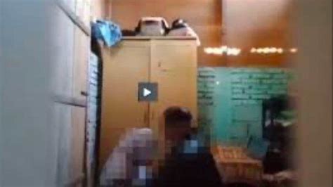 Video Mesum Oknum Guru dan Murid di Kamar Kos Tersebar,。